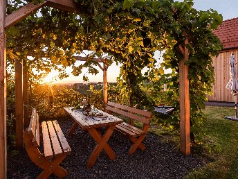 Erholung & Romantik im steirischen Weinberg-Chalet | 3 Nächte