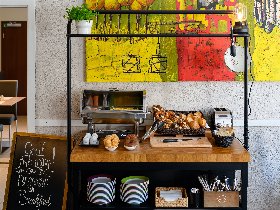 2 Tage in der City - Romantische Verwöhnauszeit in Dortmund mit Sekt & Therme