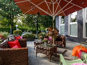 2 Tage in der City - Romantische Verwöhnauszeit in Dortmund mit Sekt & Therme