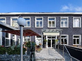 2 Tage in der City - Romantische Verwöhnauszeit in Dortmund mit Sekt & Therme