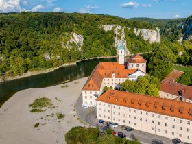 3 Tage Regensburg erleben – Walhalla-Schifffahrt & Shopping-Vergnügen inklusive