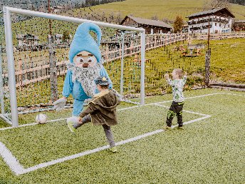 Familienzeit deluxe in den Südtiroler Dolomiten inkl. Halbpension  | 5 Nächte   