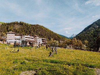 Familienzeit deluxe in den Südtiroler Dolomiten inkl. Halbpension  | 5 Nächte   
