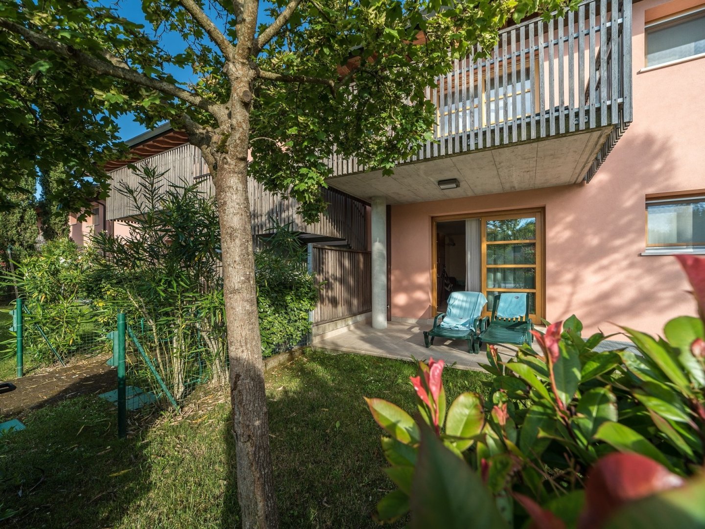 Sommerurlaub in Lignano mit Strandservice und Halbpension   | 7 Nächte      