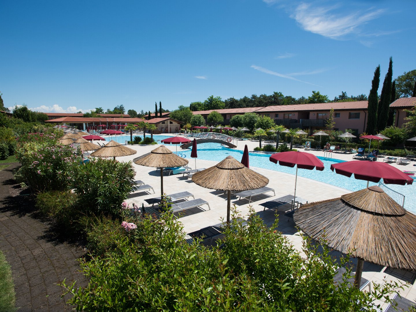 Sommerurlaub in Lignano mit Strandservice und Halbpension   | 7 Nächte      