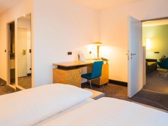 4 Tage Dresden erleben! Direkt  an der Brühlschen Terrasse am Elbufer