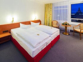 10 % Rabatt - 2 Tage Dresden erleben! Direkt  an der Brühlschen Terrasse am Elbufer