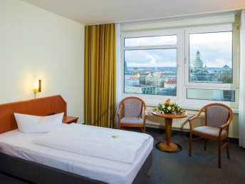 4 Tage Dresden erleben! Direkt  an der Brühlschen Terrasse am Elbufer