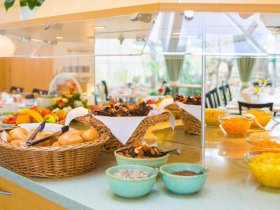  2 Tage Dresden erleben! Direkt  an der Brühlschen Terrasse am Elbufer