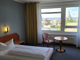 10 % Rabatt - 2 Tage Dresden erleben! Direkt  an der Brühlschen Terrasse am Elbufer