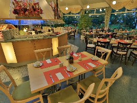  2 Tage Dresden erleben! Direkt  an der Brühlschen Terrasse am Elbufer