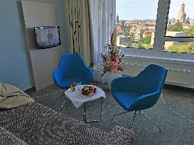  2 Tage Dresden erleben! Direkt  an der Brühlschen Terrasse am Elbufer