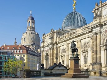 4 Tage Dresden erleben! Direkt  an der Brühlschen Terrasse am Elbufer