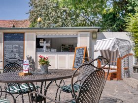 Weihnachtsarrangement 