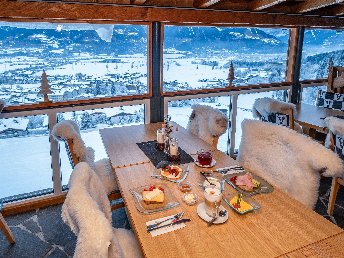 Auszeit zu Zweit mit Panorama-Wow-Effekt in Kaprun inkl. Tauern Spa Therme Eintritt | 2 Nächte