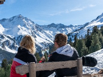 Schneespaß in Tirol mit geführten Wanderungen | 3 Nächte im Appartement