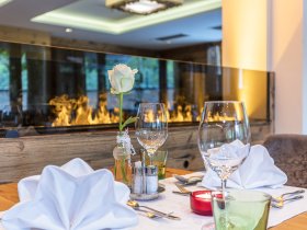 Auszeit zu zweit mit Wellness inkl. Halbpension inmitten der Salzburger Bergwelt | 