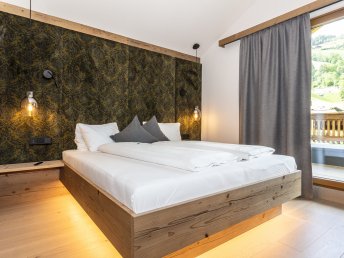 Familienurlaub am Naturbadeteich im Salzburger Land inkl. 1 Kind bis 10 Jahre gratis / 5 Nächte